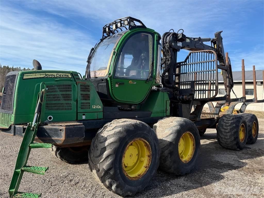 John Deere 1210E Μεταφορείς ξυλείας