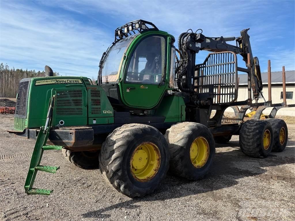 John Deere 1210E Μεταφορείς ξυλείας