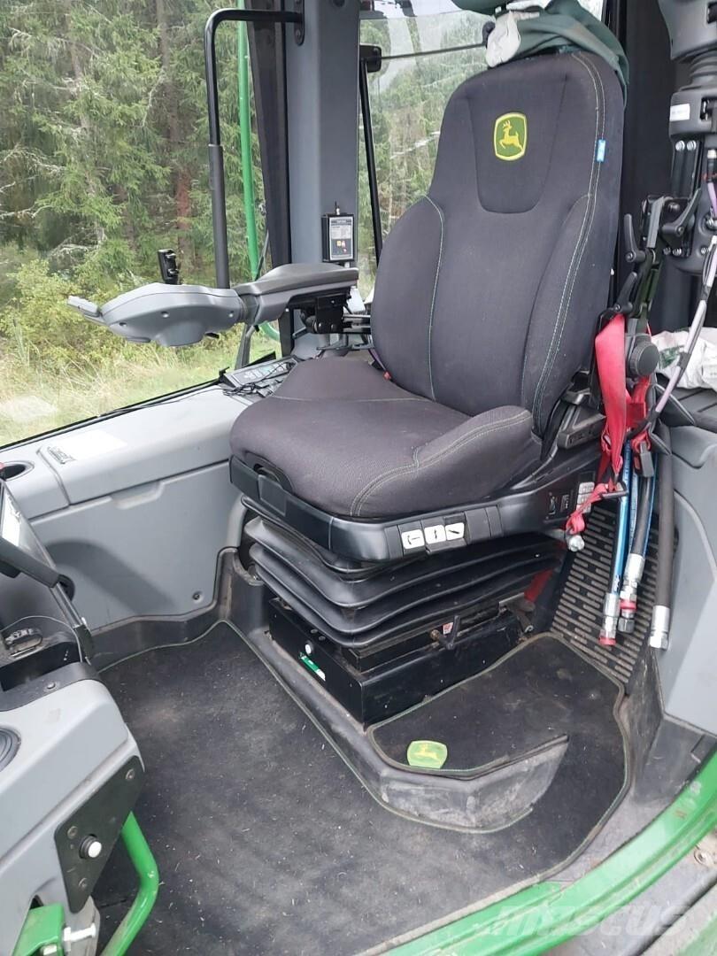 John Deere 1210G Μεταφορείς ξυλείας