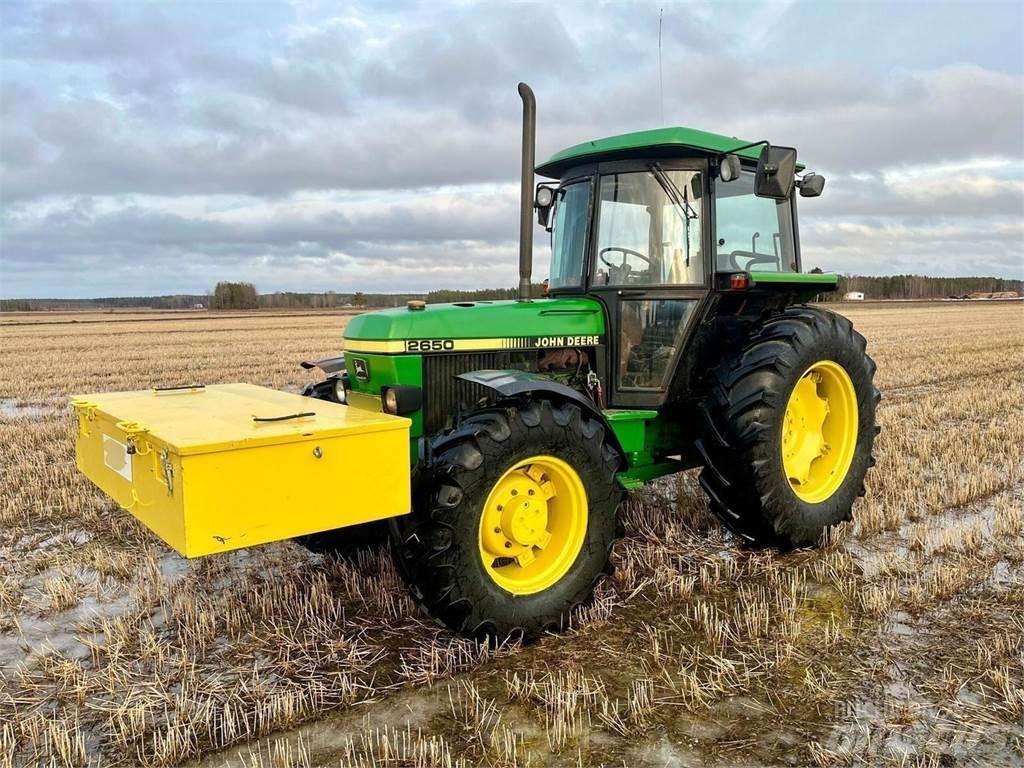 John Deere 2650 Τρακτέρ