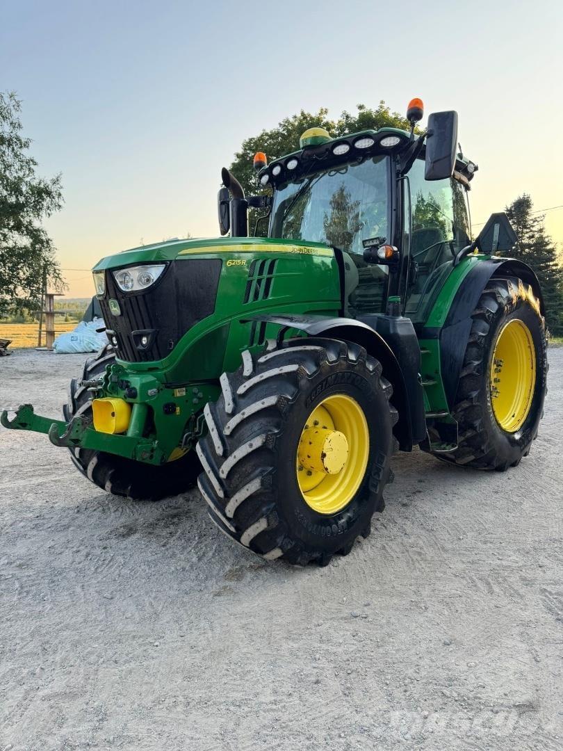 John Deere 6215R Τρακτέρ
