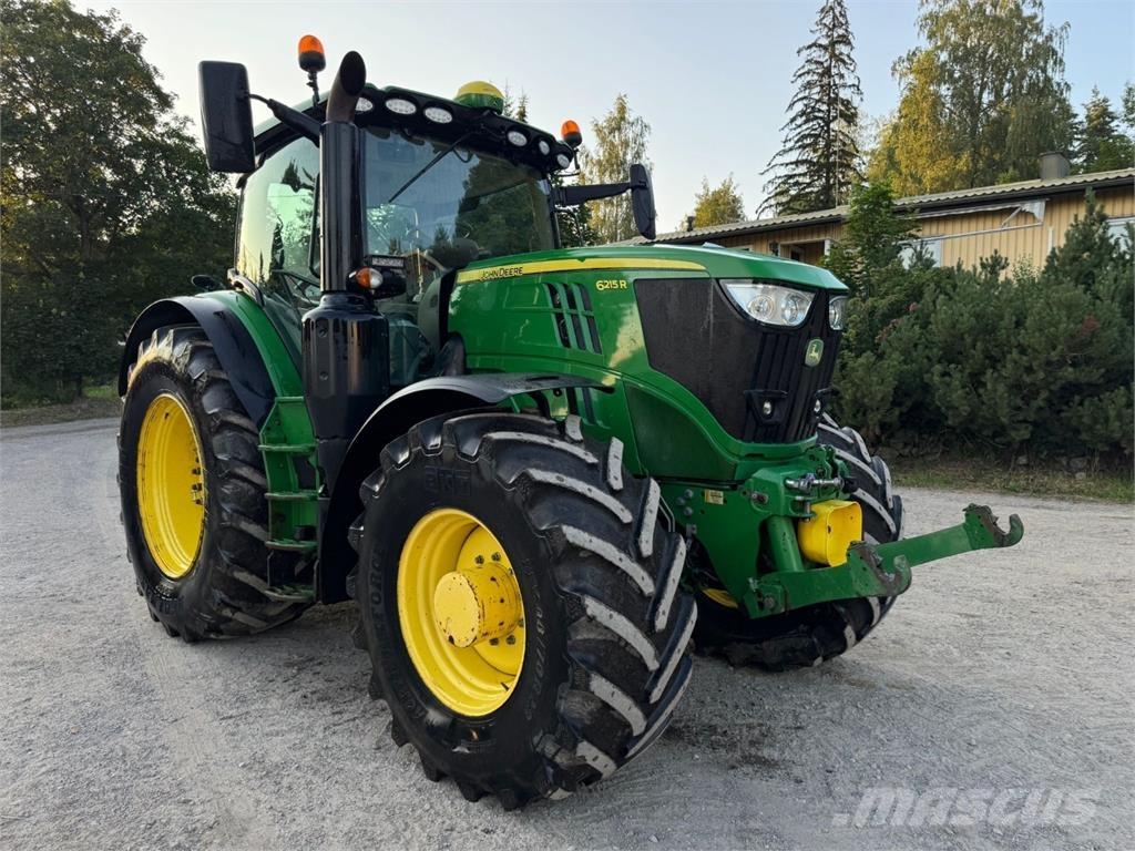 John Deere 6215R Τρακτέρ