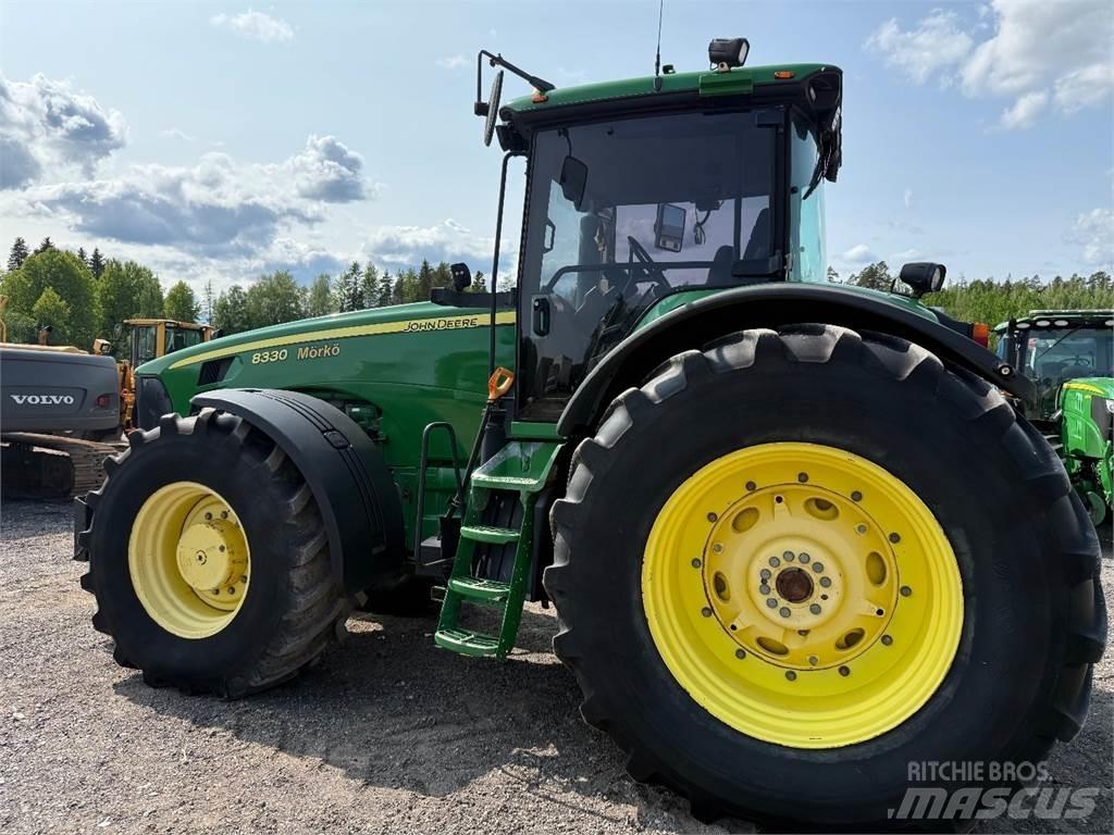 John Deere 8330 Τρακτέρ