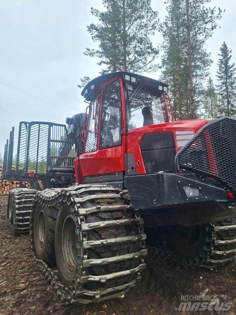 Komatsu 895 Μεταφορείς ξυλείας