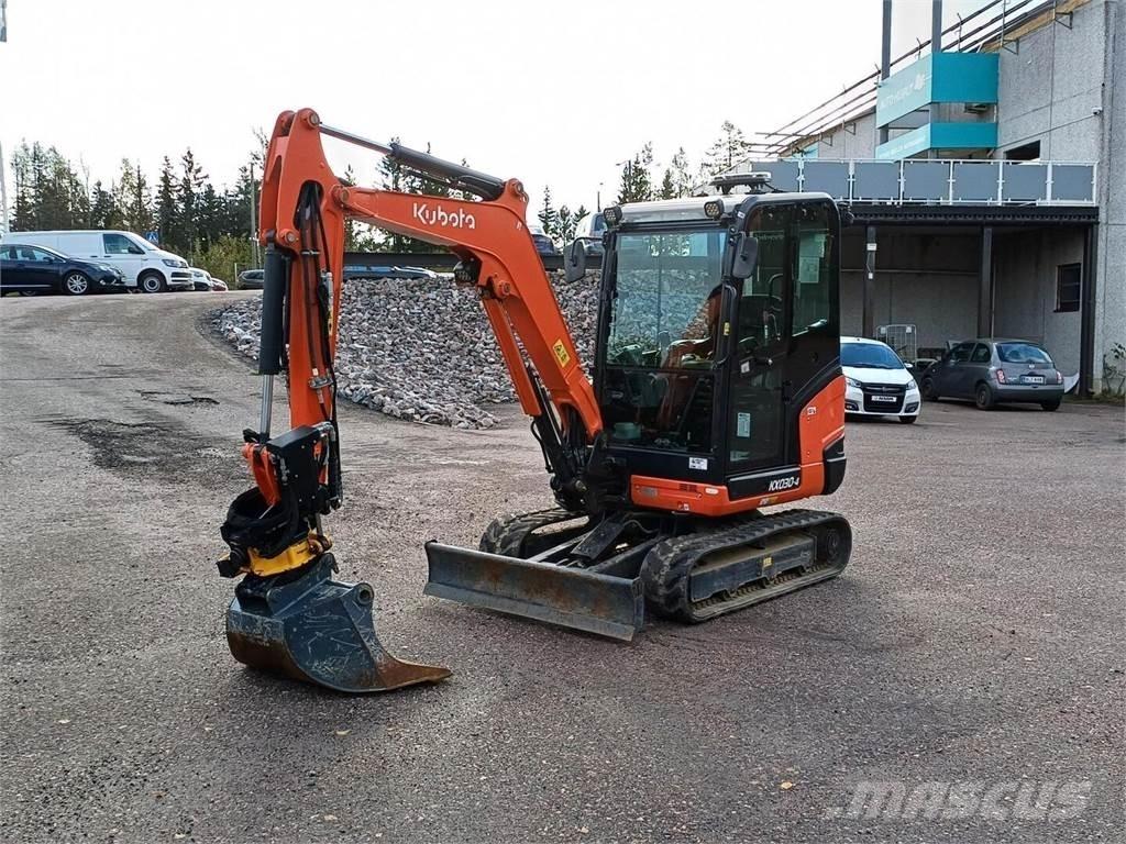 Kubota KX 030-4 Εκσκαφάκι (διαβολάκι) < 7t