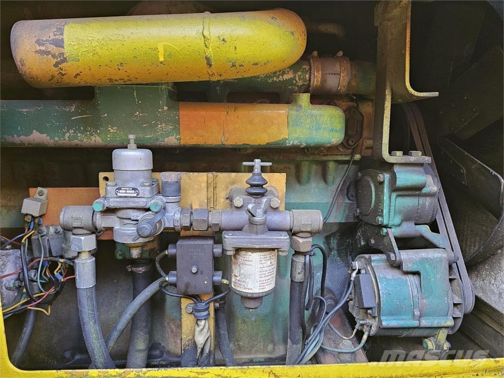 Lokomo AH 132 C Γκρέιντερς