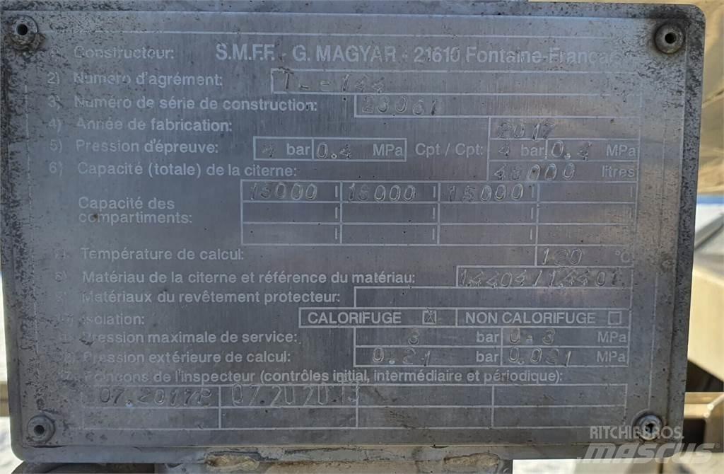 Magyar R42ESD Ρυμούλκες βυτίων