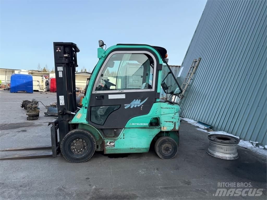 Mitsubishi FD20N Πετρελαιοκίνητα Κλαρκ