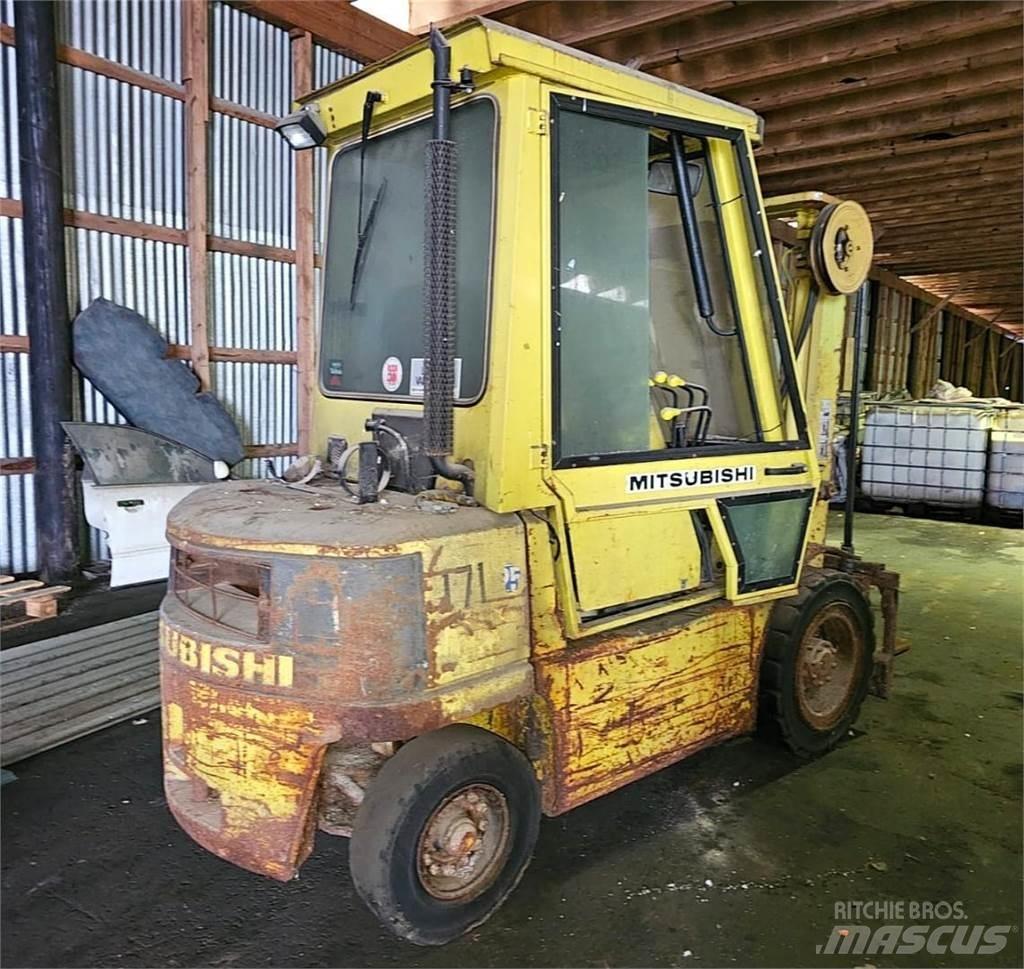 Mitsubishi FD25 Πετρελαιοκίνητα Κλαρκ