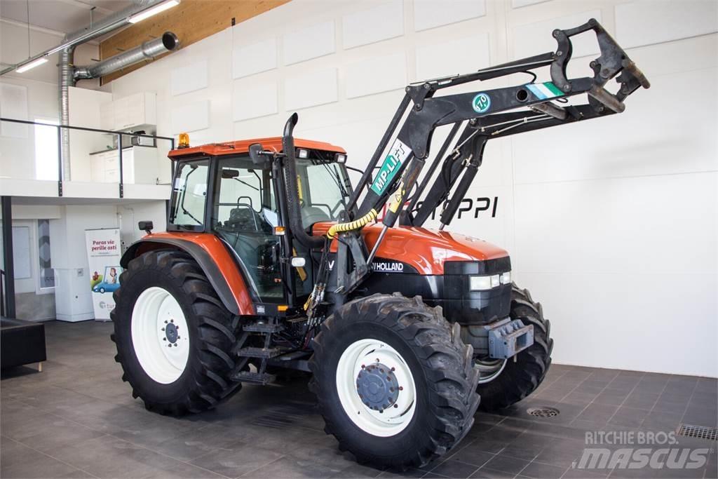 New Holland M135 Τρακτέρ