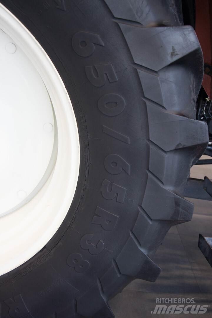 New Holland M135 Τρακτέρ