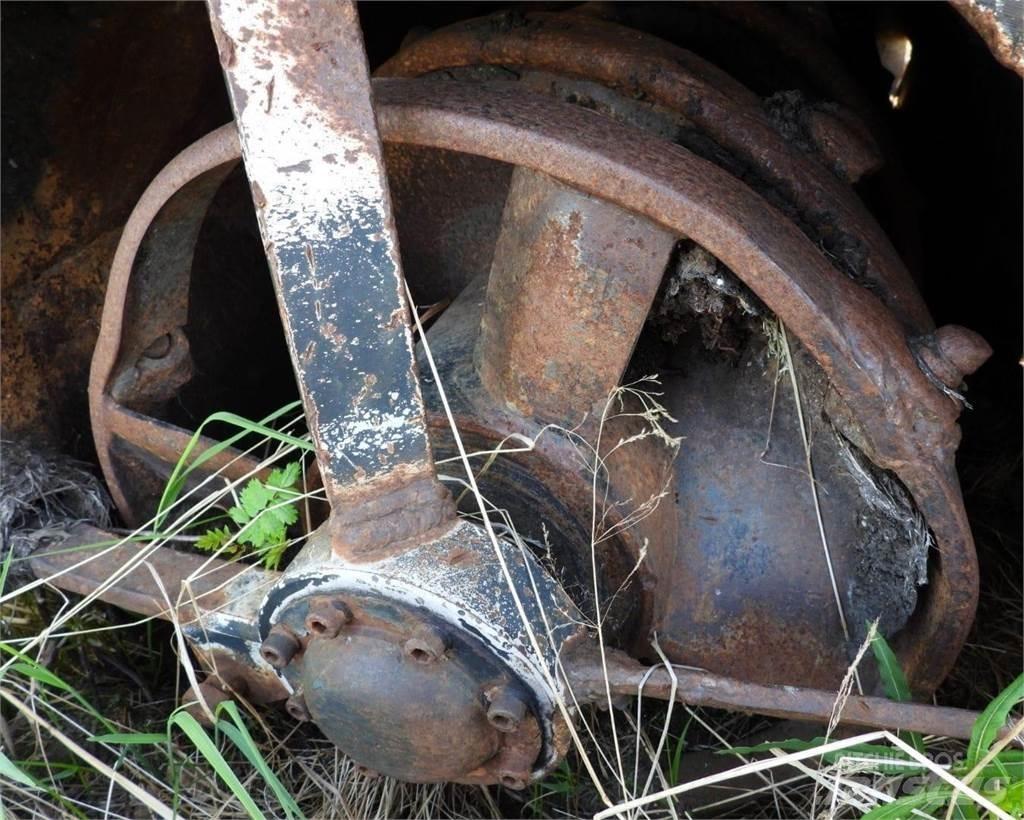 Polannejyrsin Σβολοκόπτες και περιστροφικά άροτρα