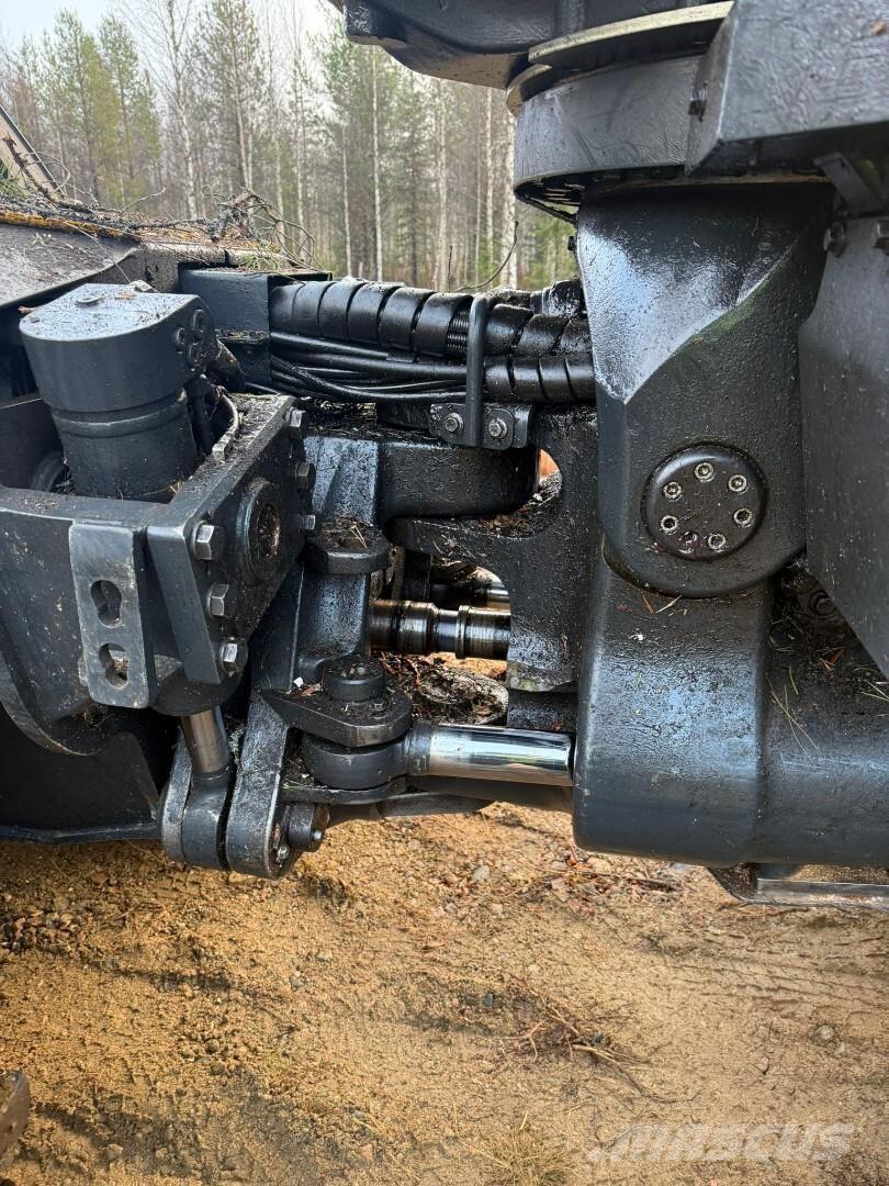 Ponsse Scorpion Θεριζοαλωνιστικές μηχανές