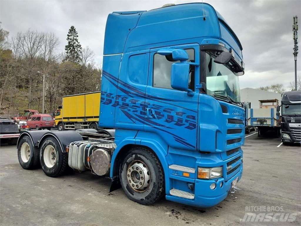 Scania R 560 6X2 Τράκτορες