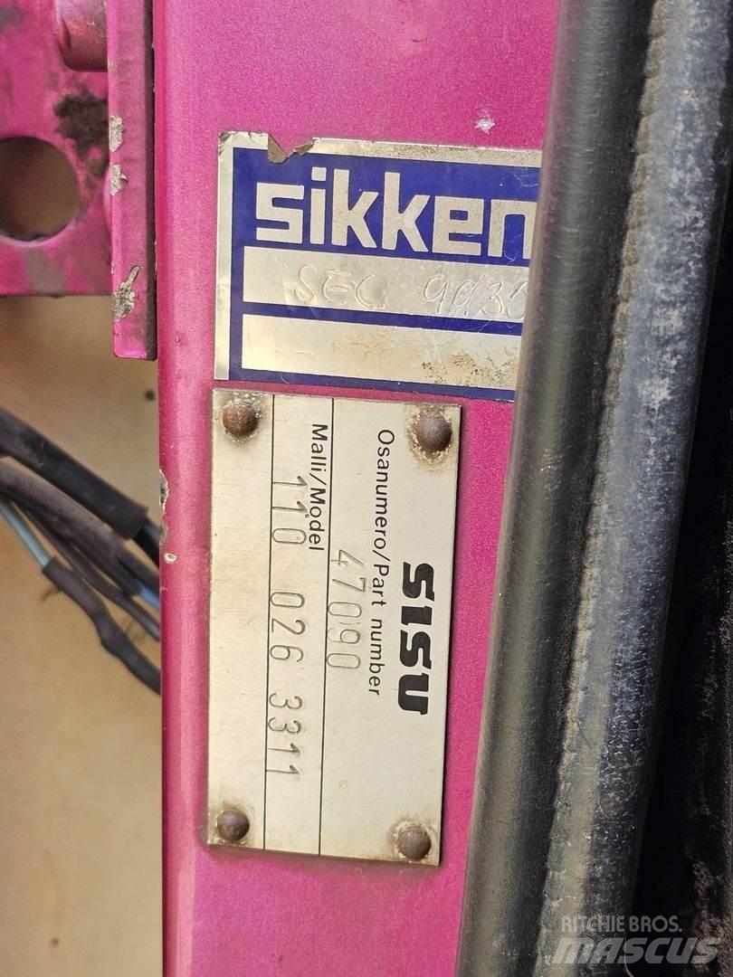 Sisu SM 510 6x2 Φορτηγά μεταφοράς δασικών μηχανημάτων