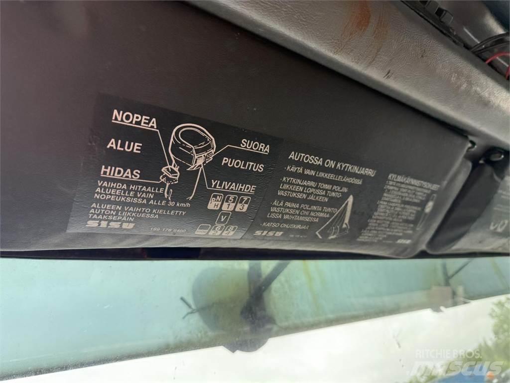 Sisu Sm332 8x2 Φορτηγά Σασί