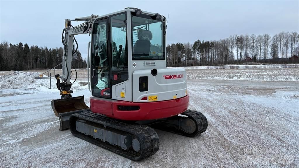 Takeuchi TB257FR Εκσκαφάκι (διαβολάκι) < 7t