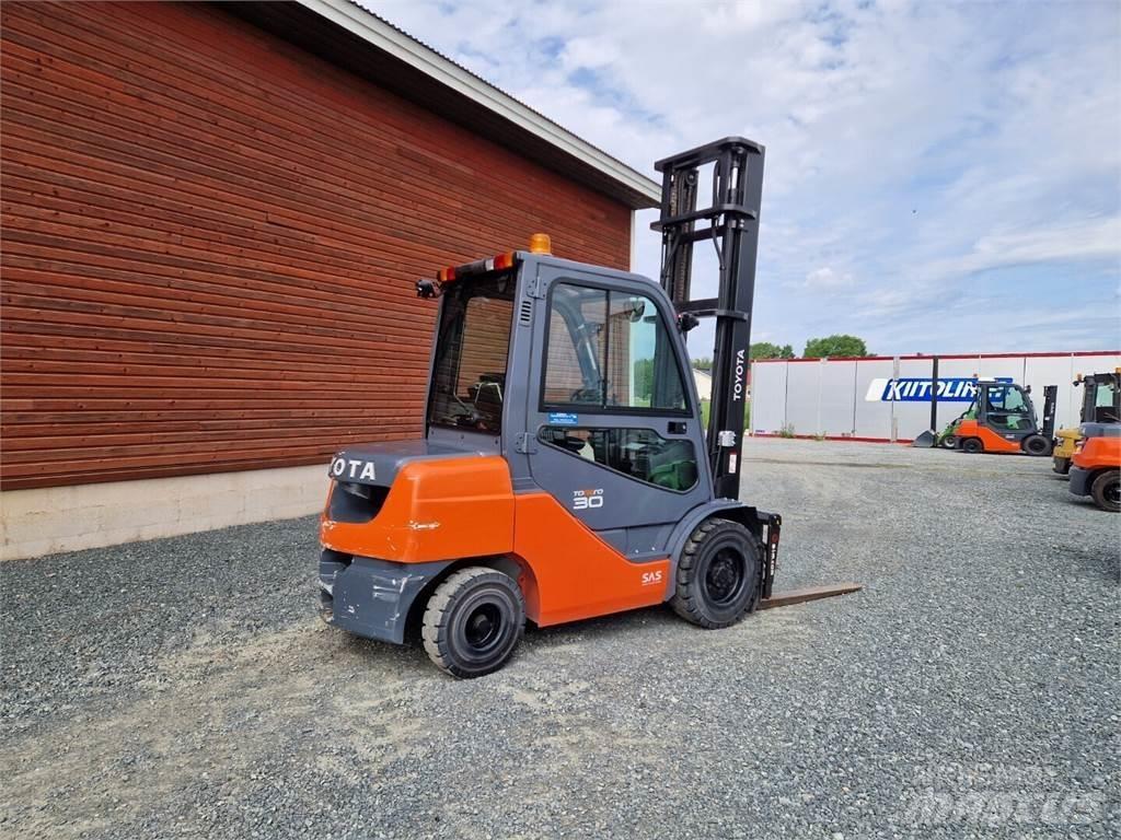Toyota 02-8FDF30 Πετρελαιοκίνητα Κλαρκ