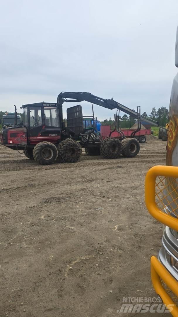 Valmet 820 Μεταφορείς ξυλείας