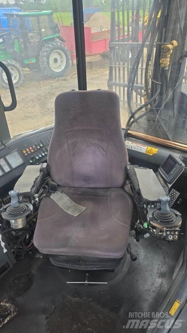 Valmet 820 Μεταφορείς ξυλείας