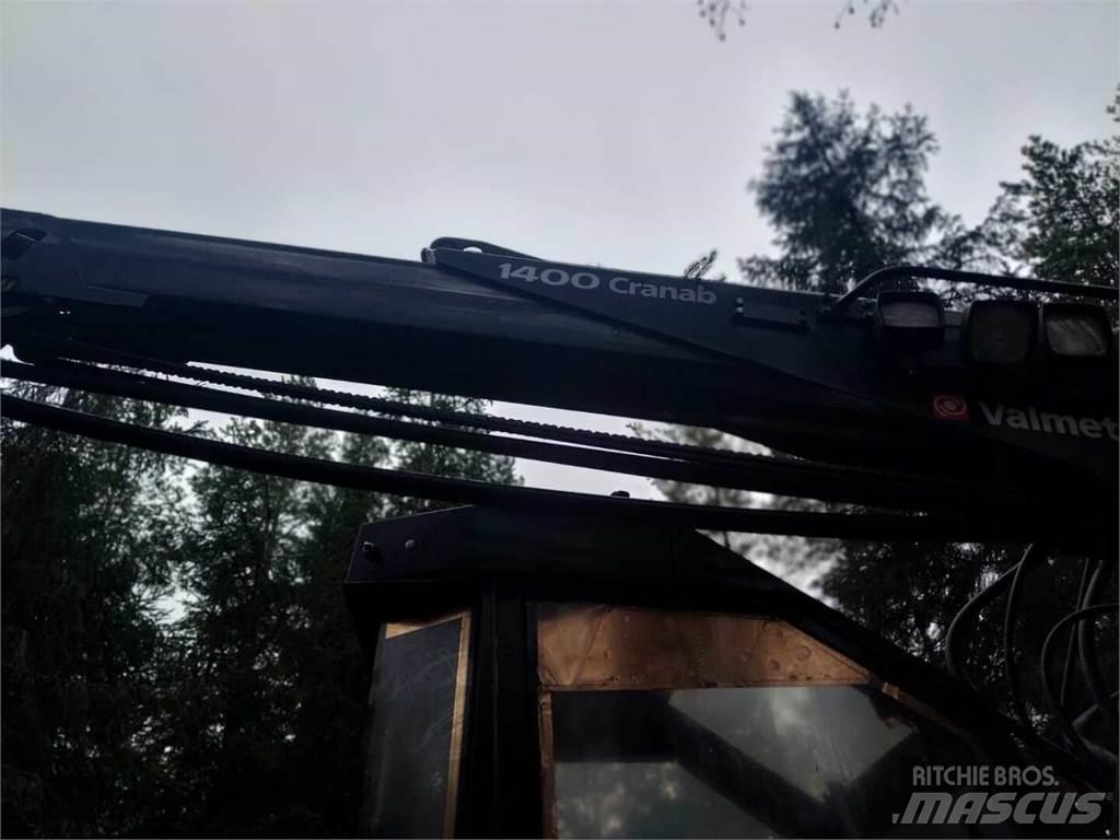 Valmet 911 Θεριζοαλωνιστικές μηχανές