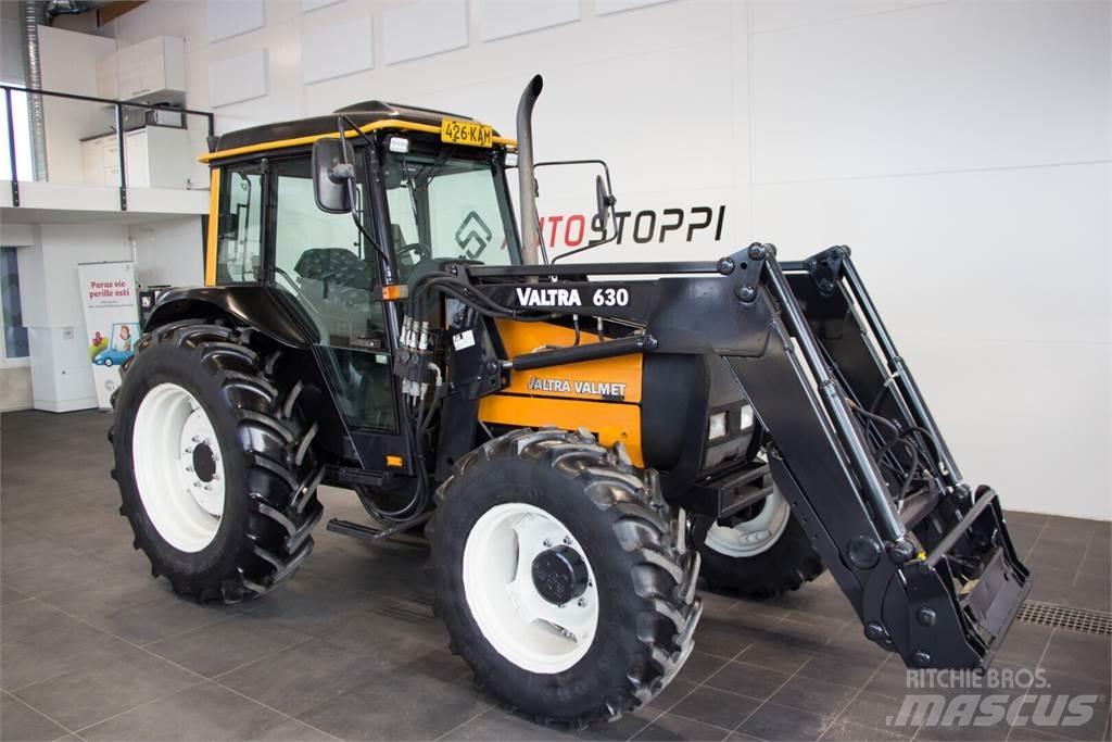 Valtra 800 Τρακτέρ