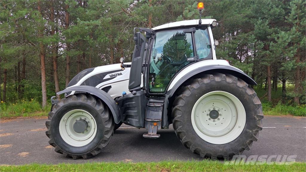 Valtra T254 Versu Τρακτέρ