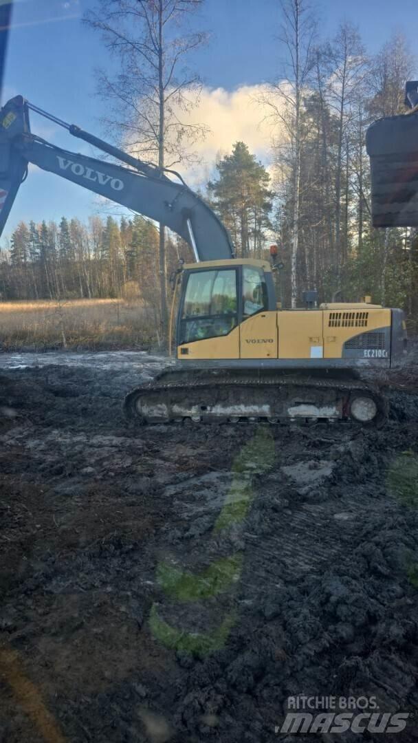 Volvo 210C Εκσκαφείς με ερπύστριες