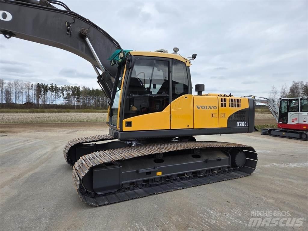 Volvo EC210CL Εκσκαφείς με ερπύστριες