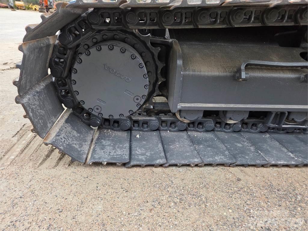 Volvo EC210CL Εκσκαφείς με ερπύστριες