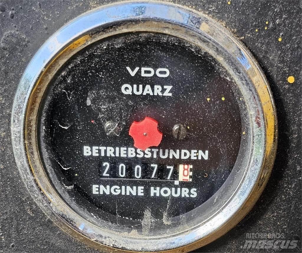 Volvo EW 200 Εκσκαφείς με τροχούς - λάστιχα