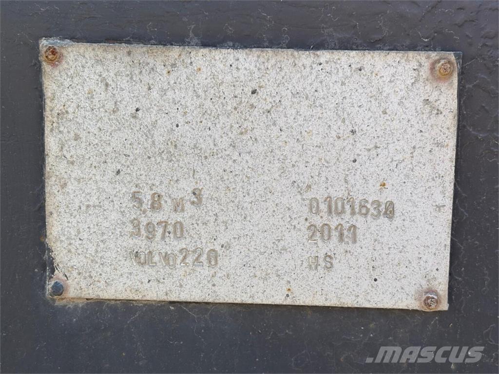 Volvo L 220 F Φορτωτές με λάστιχα (Τροχοφόροι)