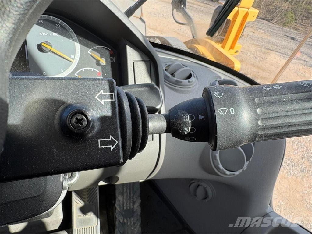 Volvo L 220 H Φορτωτές με λάστιχα (Τροχοφόροι)