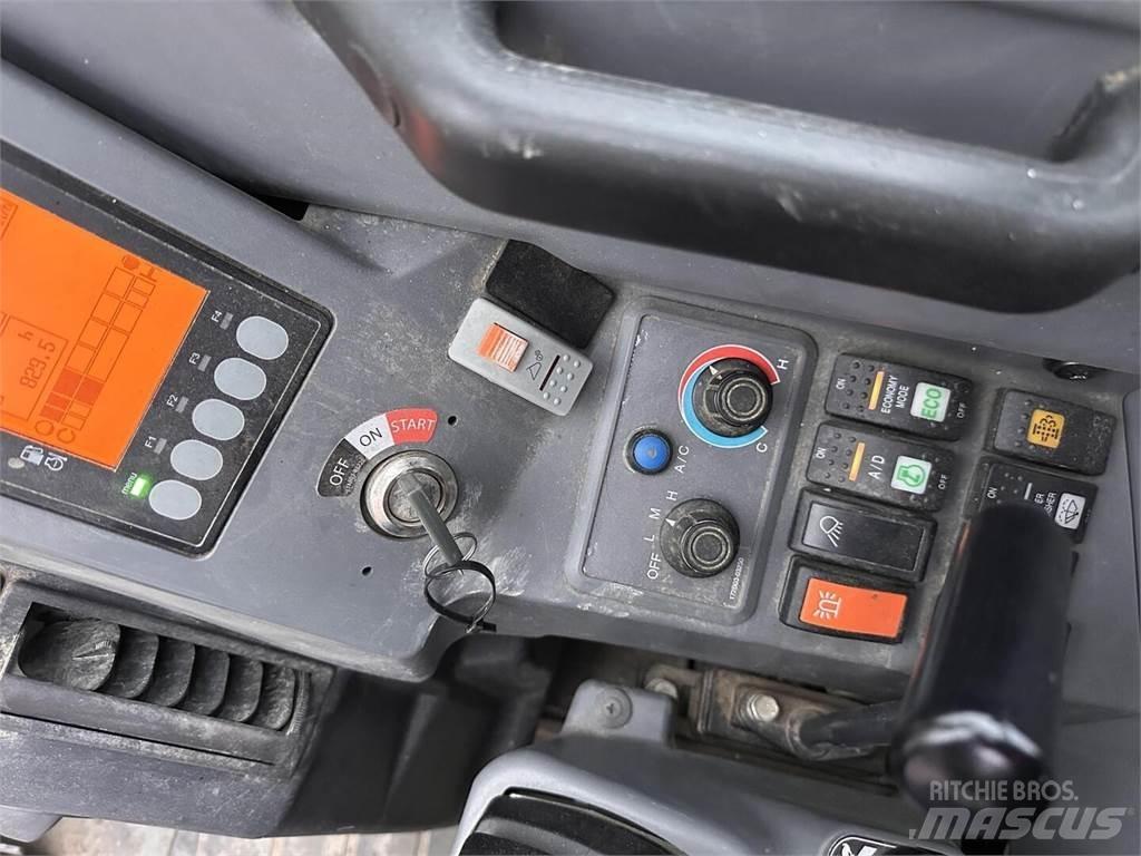 Yanmar SV100 Εκσκαφείς με ερπύστριες