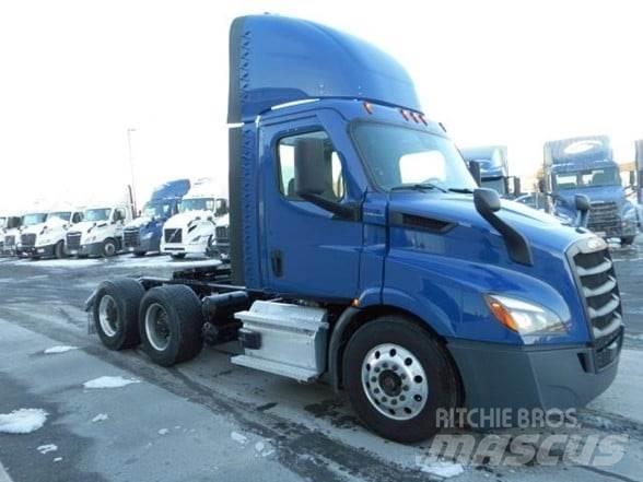 Freightliner CASCADIA 116 Τράκτορες