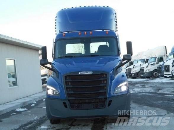 Freightliner CASCADIA 116 Τράκτορες