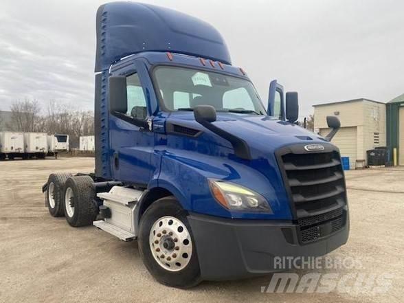 Freightliner CASCADIA 116 Τράκτορες