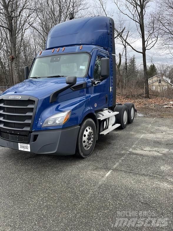 Freightliner CASCADIA 116 Τράκτορες