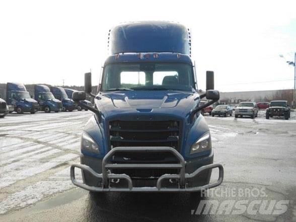 Freightliner CASCADIA 116 Τράκτορες