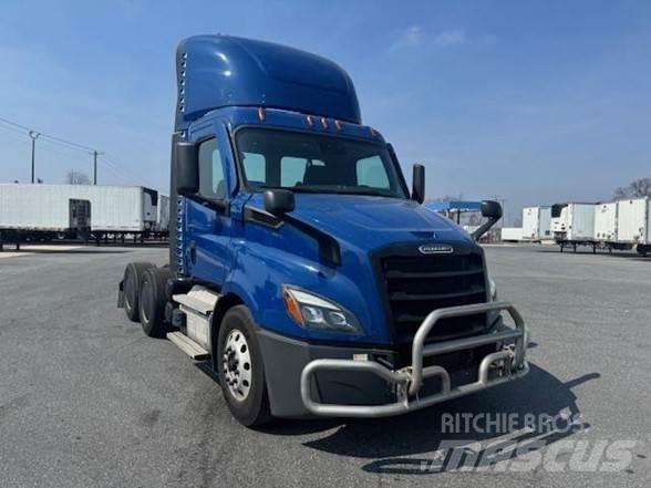 Freightliner CASCADIA 116 Τράκτορες