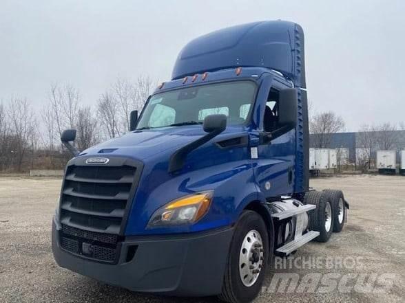 Freightliner CASCADIA 116 Τράκτορες