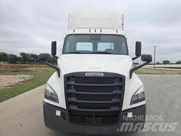 Freightliner CASCADIA 116 Τράκτορες