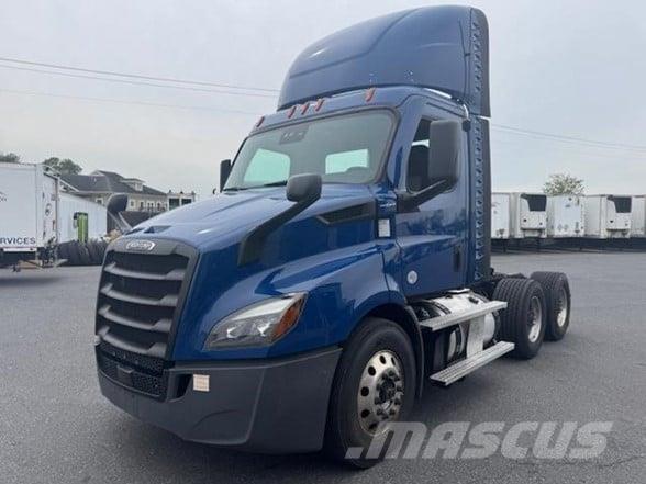 Freightliner CASCADIA 116 Τράκτορες