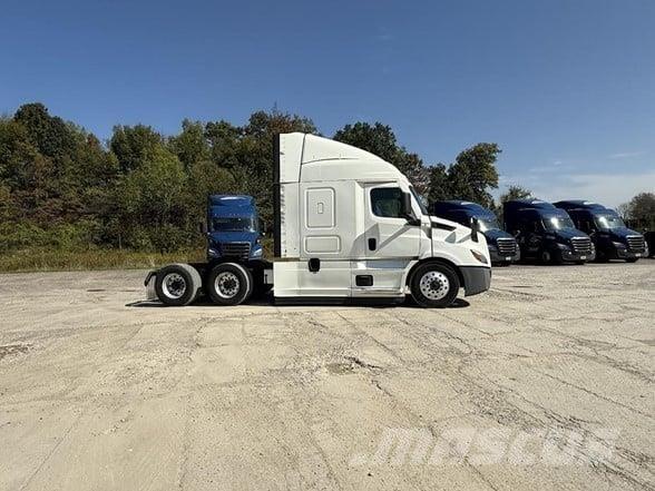 Freightliner CASCADIA 116 Τράκτορες