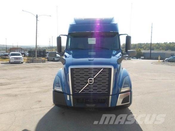 Volvo VNL64T860 Τράκτορες