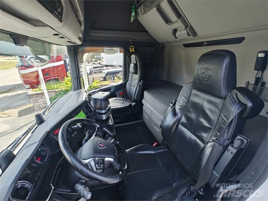 Scania R520 Τράκτορες
