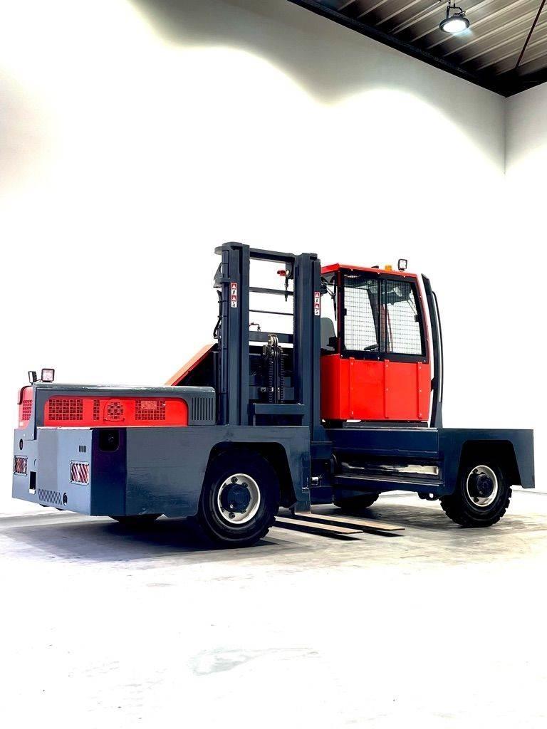Combilift C5000FSL Γερανοί πλευρικής φόρτωσης εμπορευματοκιβωτίων