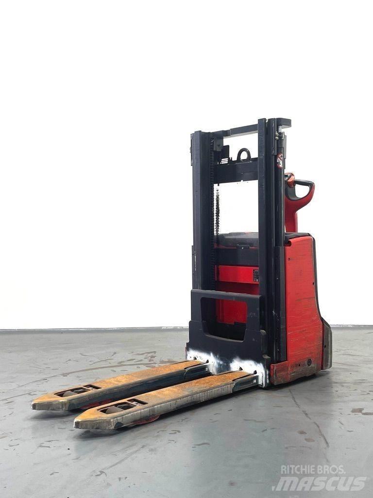 Linde D06-1160 Παλετοφόρα πεζού χειριστή με ιστό