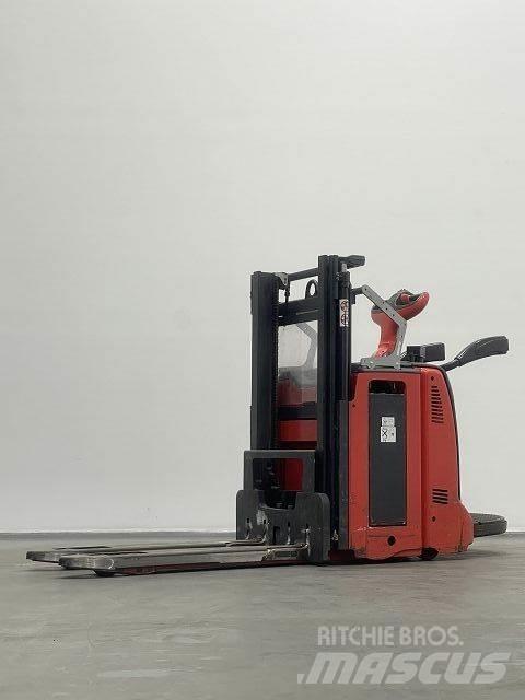 Linde D12HPAP Παλετοφόρα πεζού χειριστή με ιστό