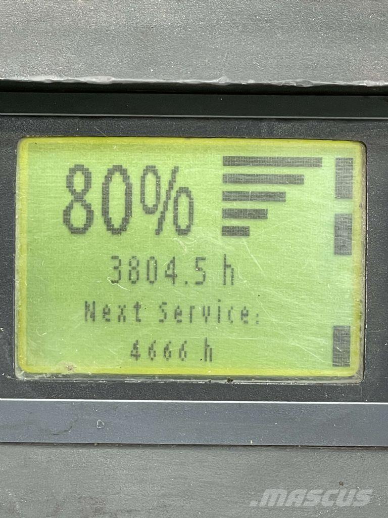 Linde D12HPAP-133 Παλετοφόρα πεζού χειριστή με ιστό